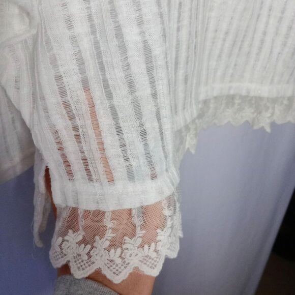 ⭐ C&V Chelsea & Violet Sheer Oversized Hooded Cover Up Striped Blouse Shirt XS - Picture 3 of 7